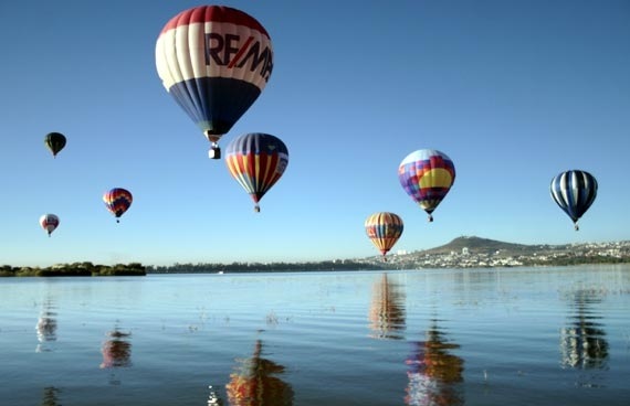 [y1pBQlcWwpgTb1E3RQk0SEpvMWxNkKsX5qlPHzhbENiNjJDstdH_vCDcGbkBhC5sR4K[5].jpg]