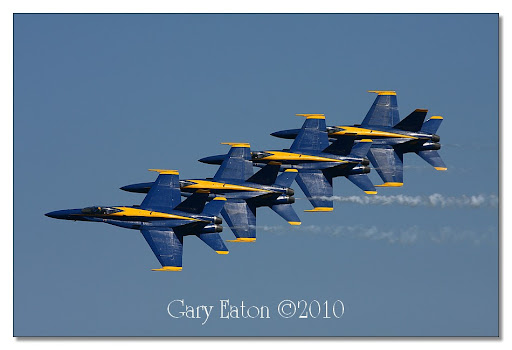 IMAGE: http://lh3.ggpht.com/_rSR7KcWAKvs/S8hzj_m_2UI/AAAAAAAAE6E/5ZOhUAhFuvU/IMG_9772.jpg