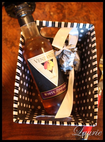 [winebskt3.jpg]