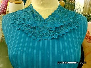 Kebaya Biru Kur 261110 Kebaya Biru Kur 261110