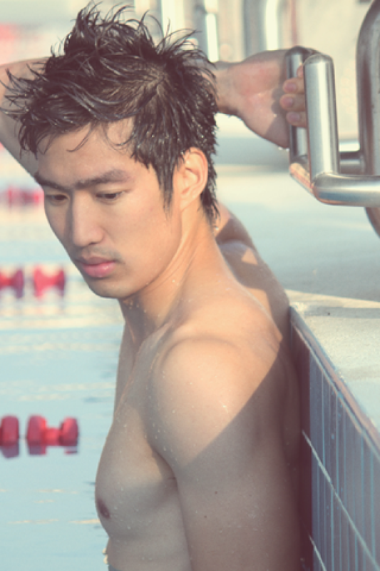 asian-males-Deaw-Suriyon-Aroonwattanakul-Hot-Thai-Actor-เดี่ยว-สุริยนต์-โชว์หุ่น-ชุดว่ายน้ำ-12