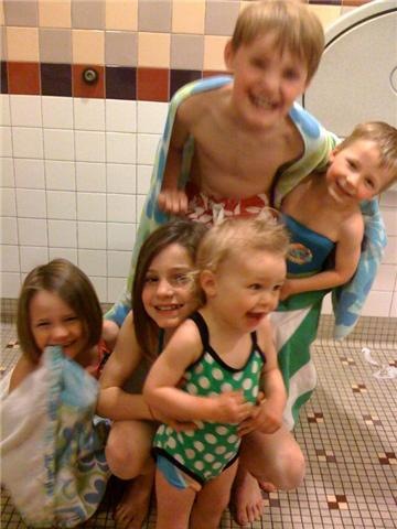 [Swimming1[3].jpg]