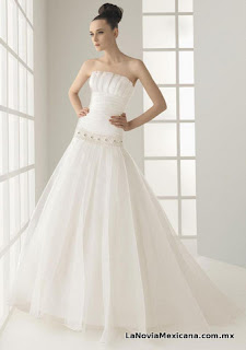 Onan 2011-rosa-clara-vestidos-novia-onan.jpg