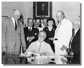FDR signing Social Security Act FDR signs the Social Security Act