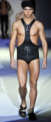 Las claves para entender como será la moda de la Primavera-Verano 2011 - YoMetroSexual.com.ar