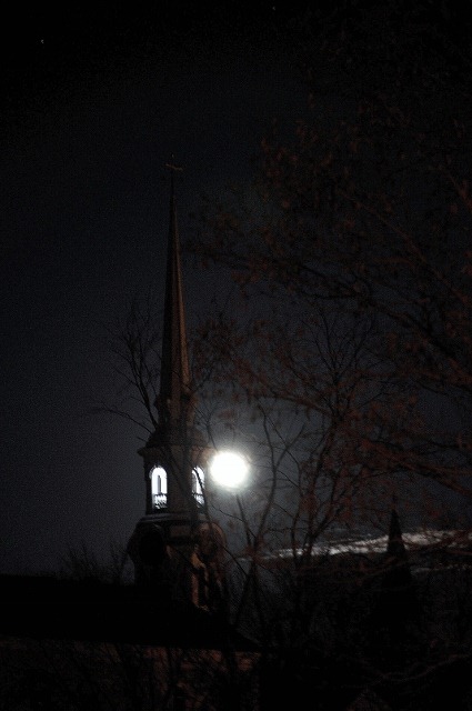[Penacook church&moon (425x640)[4].jpg]