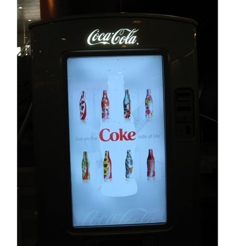 [cannes_cocacola[14].jpg]
