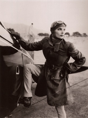 [katharine-hepburn-aviatrice[3].jpg]
