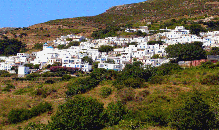 Κωμιακή  Η Κωμιακή είναι ορεινό χωριό τις Νάξου