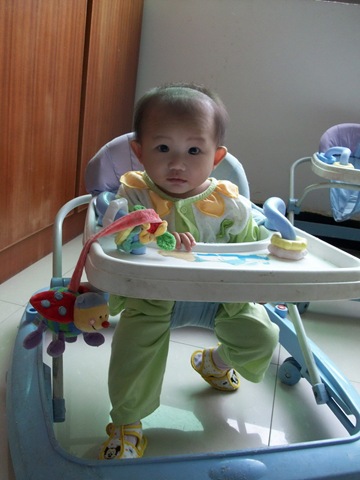 [Hannah yong xiao fen2 update Sept 15, 2009[2].jpg]