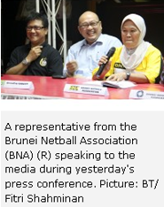 A representative from the Brunei Netball Association (BNA) (R) speaking to the media during yesterday's press conference. Picture: BT/ Fitri Shahminan 