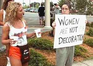 hooters