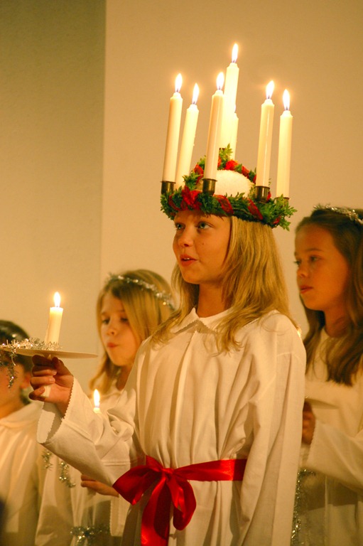 [lucia[6].jpg]