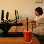 Zwei Tage in der Zivilisation mussten ausgenutzt werden: Internetcafe und Smoothie Galore! Ausserdem hat*s eh grad geregnet...