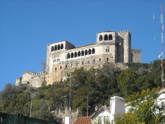 [168970_182292085140913_1000008036984[1][3].jpg]