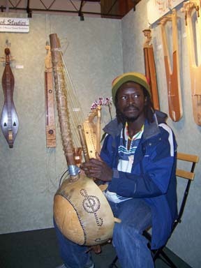 [KPFA-African harp player in my booth[12].jpg]
