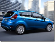 Ford-Fiesta_2011_800x600_wallpaper_06