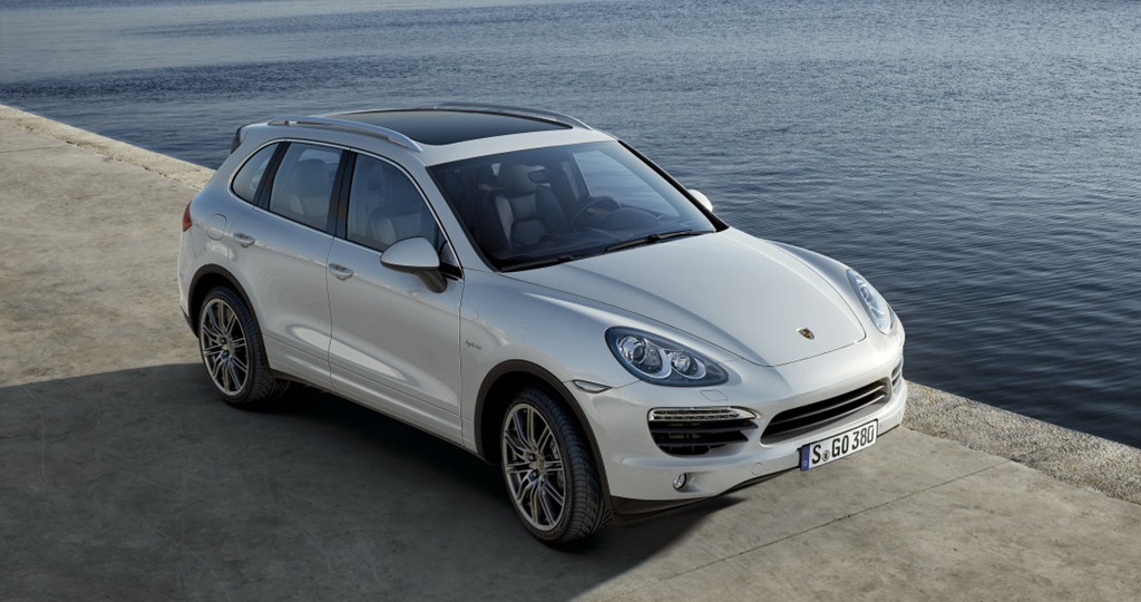 [porschecayenneofi02[3].jpg]