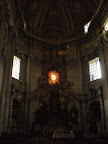 San Pietro interno