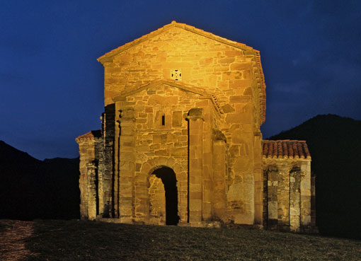ERMITA DE SANTA CRISTINA DE LENA