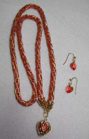 [red-gold-rope[4].jpg]