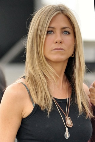 [Jennifer Aniston 3[3].jpg]