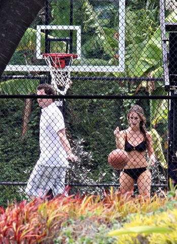 [Jennifer Love Hewitt 3[4].jpg]