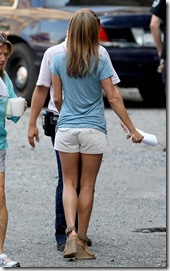 Jennifer aniston calções