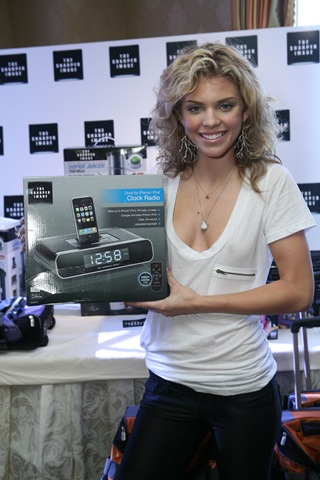 [AnnaLynne McCord[2].jpg]