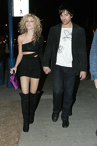 [AnnaLynne McCord 1[3].jpg]