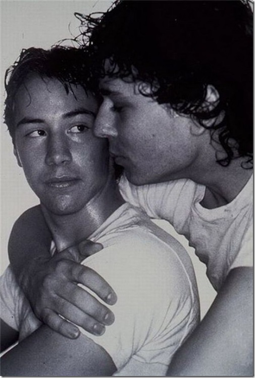 gay-Keanu-Reeves-pictures