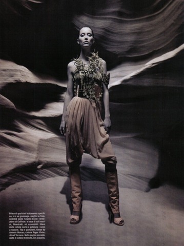 [Vogue Italia beauty editorial arte, more freak show blog (5)[5].jpg]