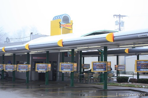 [drive in Lewis[5].jpg]