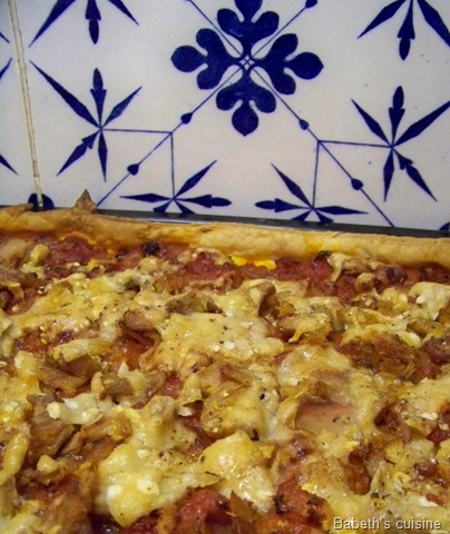 [tarte feuilletée tomates oignon thon 2[8].jpg]