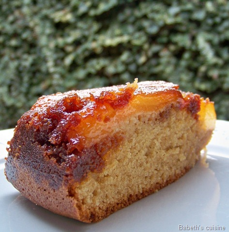 [gateau poires caramelisé 3[6].jpg]