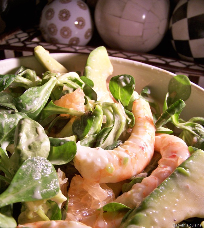 [salade pamplemousse avocats crevettes[7].jpg]