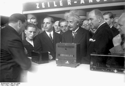 albert_einstein_ifa_1930 albert_einstein_ifa_1930