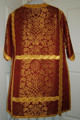 [Casula Romana (2)[5].jpg]