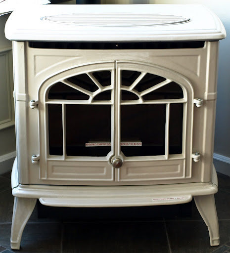 how to build freestanding bathroom shelves