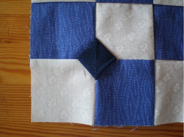 [Onlinesampler - BowTie Detail[4].jpg]
