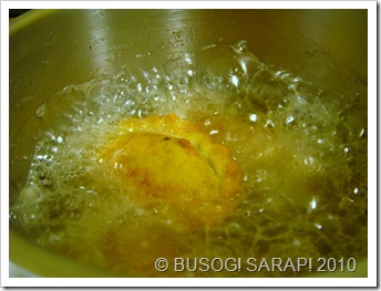 cooking p.empanada© BUSOG! SARAP! 2010