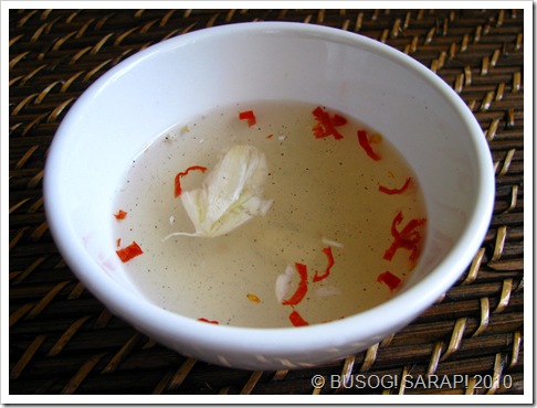 CHILI AND GARLIC VINEGAR DIPPING SAUCE© BUSOG! SARAP! 2010