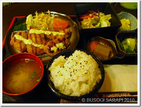 SAKURAYA'S CRUMBED FISH BENTO© BUSOG! SARAP! 2010 SAKURAYA'S CRUMBED FISH BENTO© BUSOG! SARAP! 2010