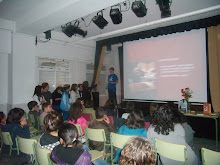Recital del Día del Libro en el IES Victoria Kent