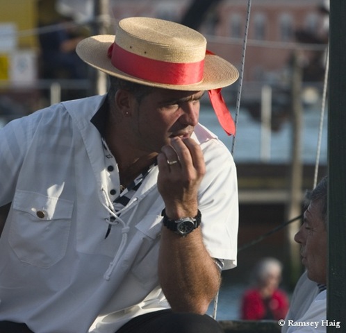 [50004461_gondoleres6.jpg]