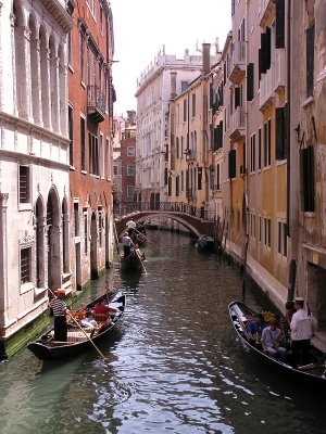 [GondolaVeniceItaly3.jpg]