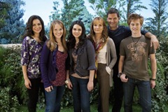 SWITCHED-AT-BIRTH-ABC-Family-2-550x366