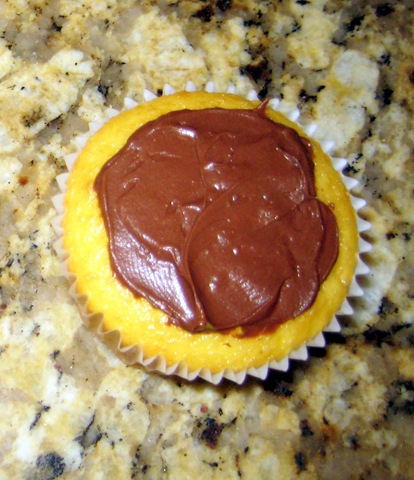 [sunflowercupcakedesign12.jpg]