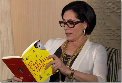 tititi rebeca lendo livro escreviinhações de samuel capítulo 28out10