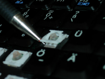 Lenovo ThinkPad T60 keyboard dirt place